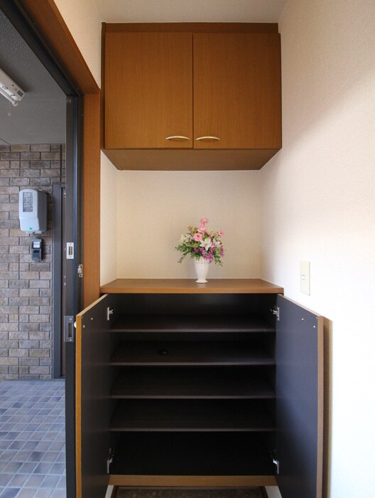 物件内観写真11　(靴箱)