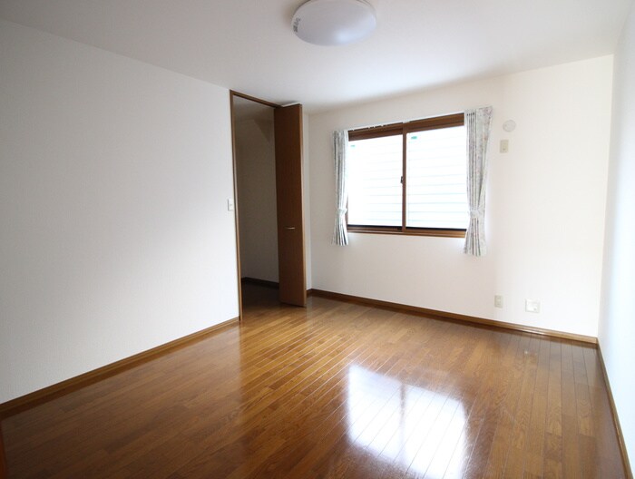 物件内観写真17　(居室)