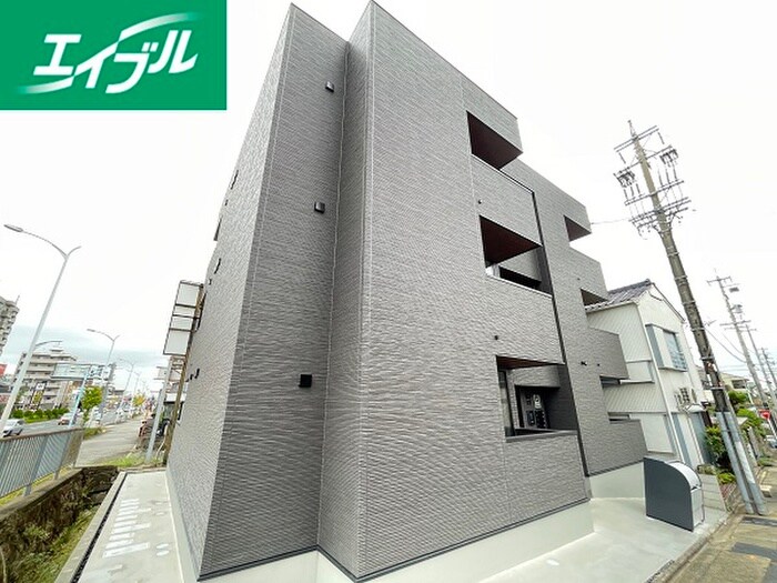 物件外観写真2　(外観写真)