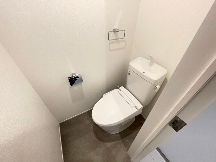 物件内観写真15　(トイレ)