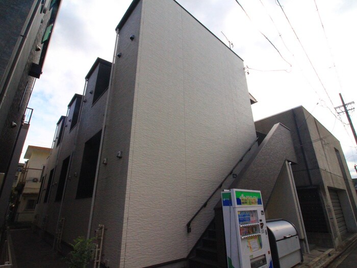 物件外観写真2　(外観写真)