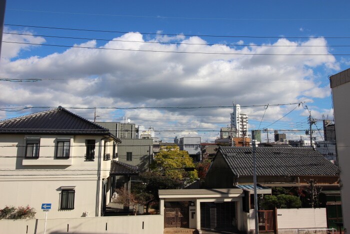 物件内観写真18　(室内からの展望)