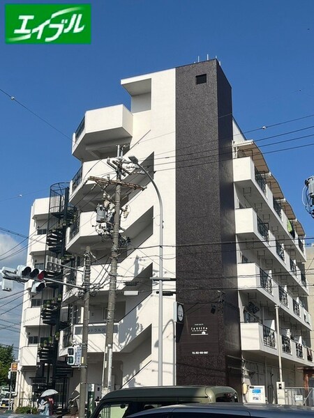 セントラル川名外観写真