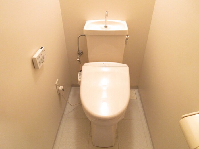 物件内観写真15　(トイレ)