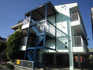 コ－ポ園城外観写真