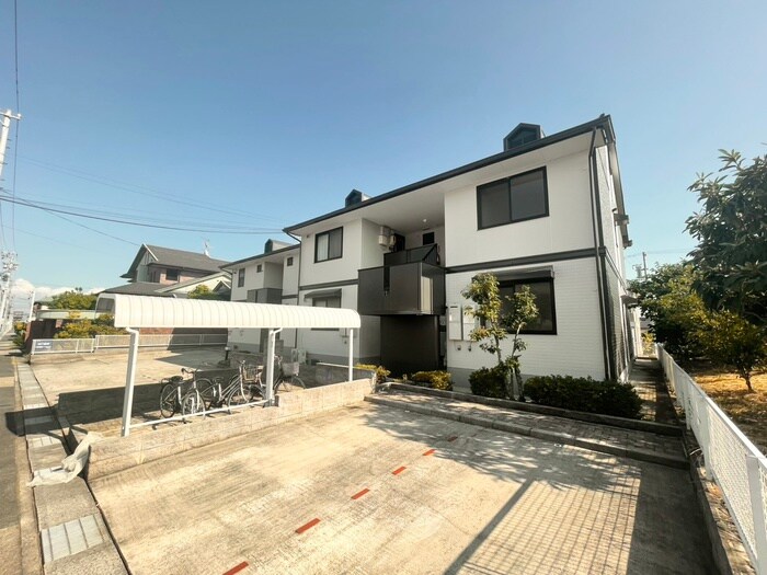 物件外観写真2　(外観写真)