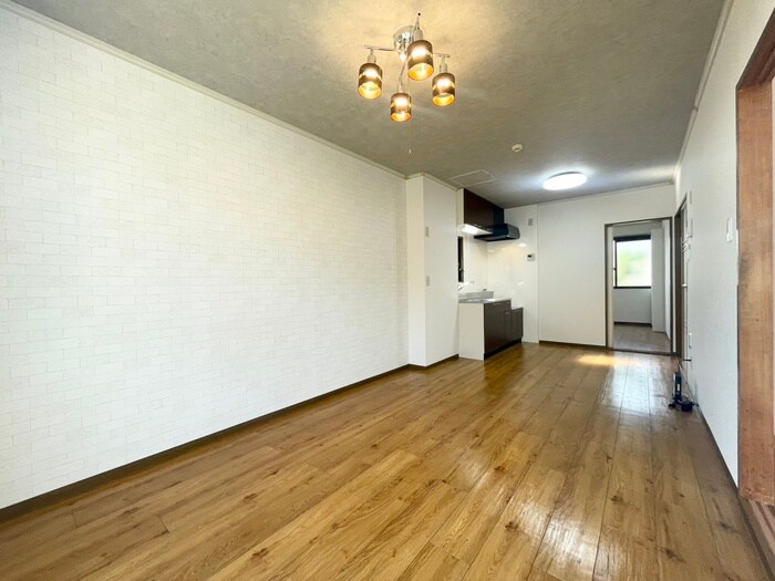 物件内観写真8　(居室)