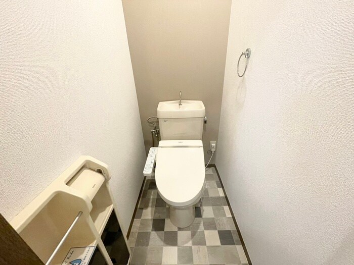 物件内観写真13　(トイレ)