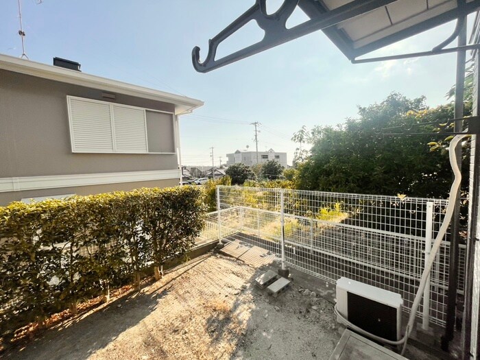 物件内観写真19　(室内からの展望)