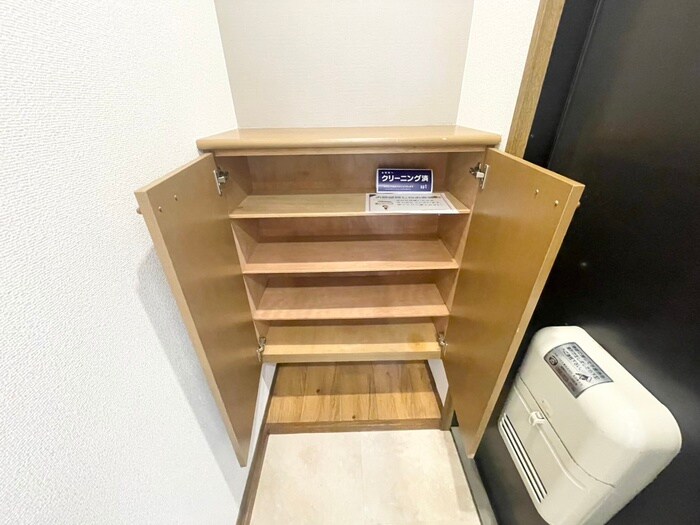 物件内観写真20　(靴箱)