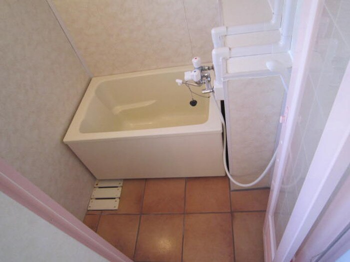 物件内観写真12　(バス／シャワールーム等)