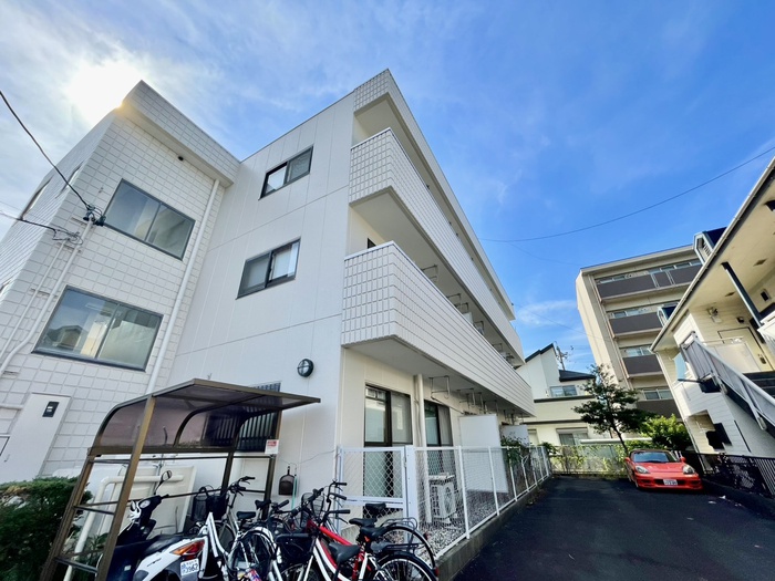 レジデンスやまみ