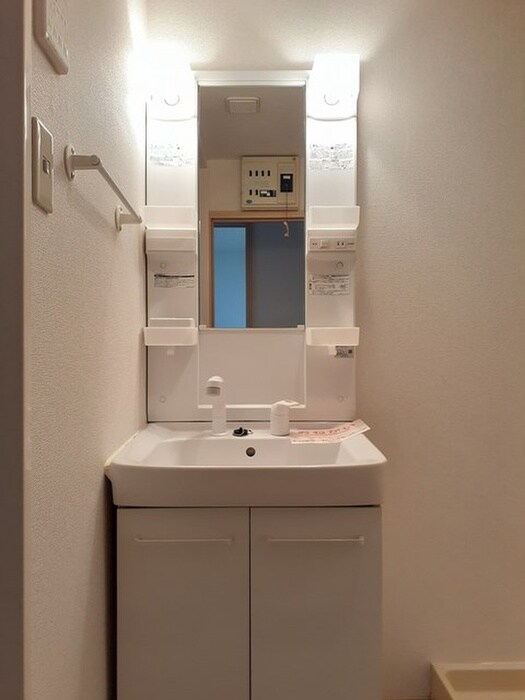 物件内観写真10　(洗面)