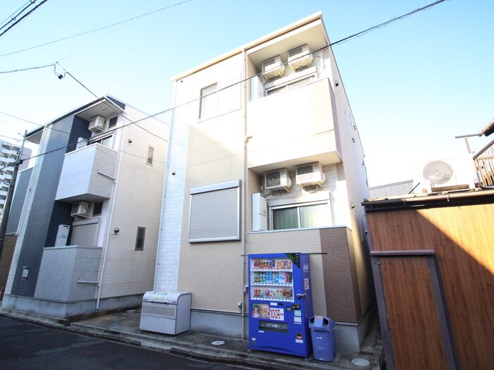 物件外観写真1　(外観写真)