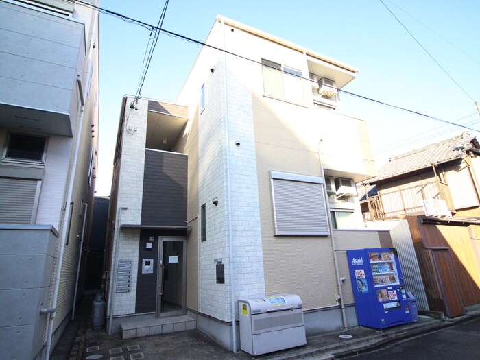 物件外観写真2　(外観写真)