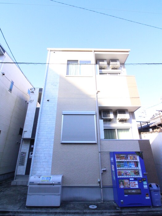 物件外観写真3　(外観写真)