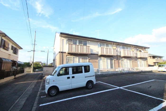 物件外観写真4　(外観写真)