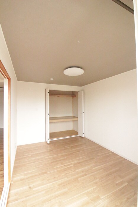 物件内観写真17　(収納)