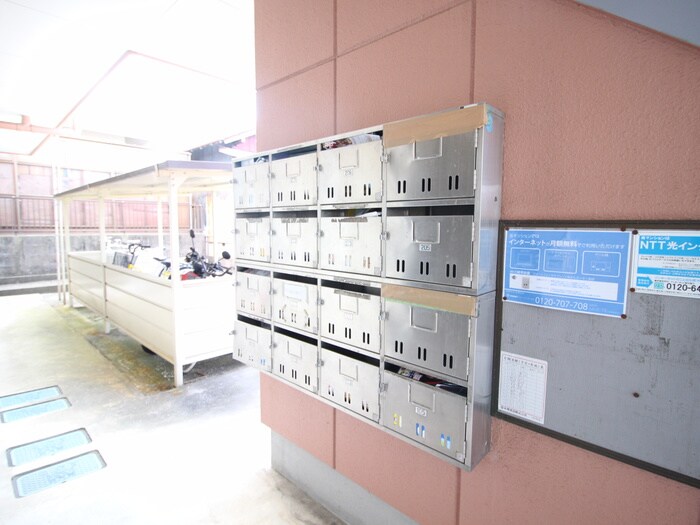 物件外観写真6　(建物設備)