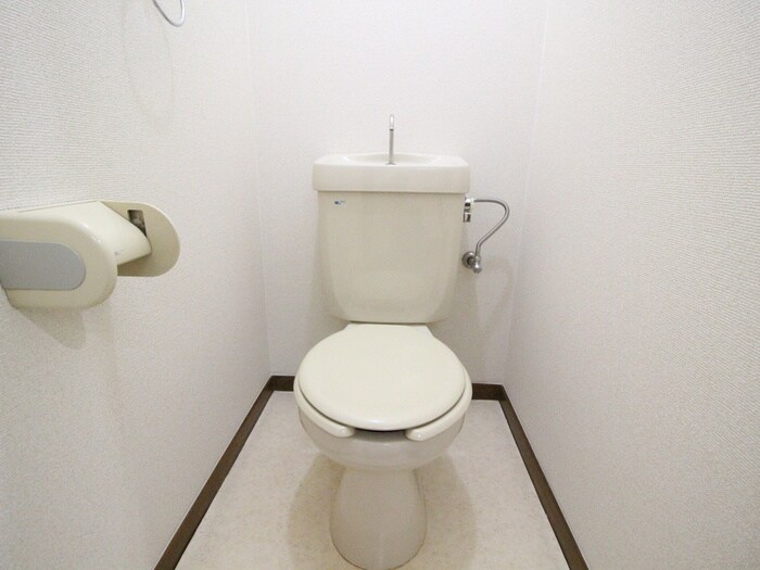 物件内観写真13　(トイレ)