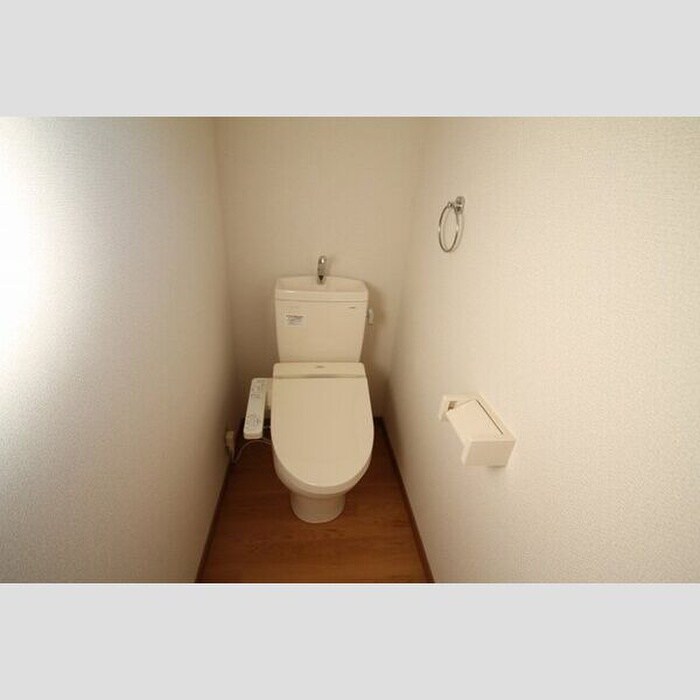 物件内観写真10　(トイレ)