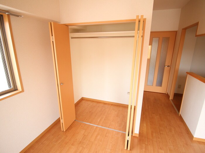 物件内観写真9　(収納)