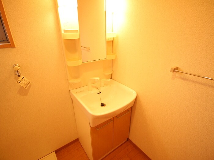 物件内観写真13　(洗面)