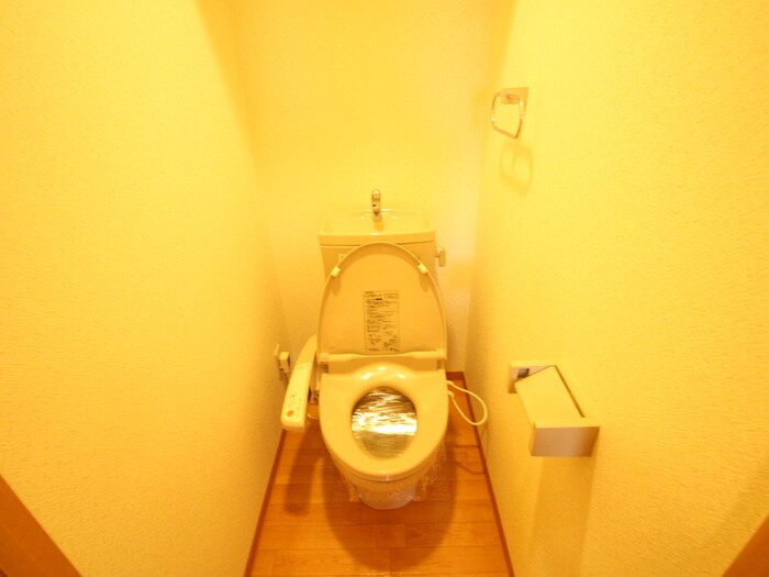 物件内観写真15　(トイレ)