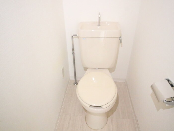 物件内観写真11　(トイレ)