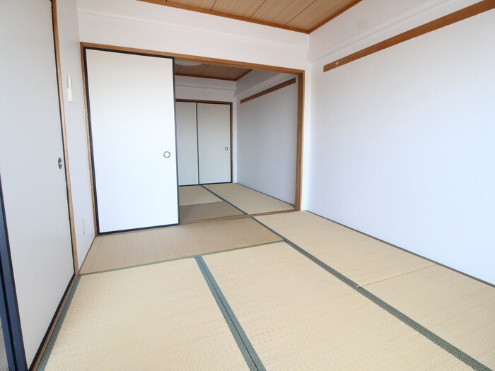 物件内観写真15　(居室)