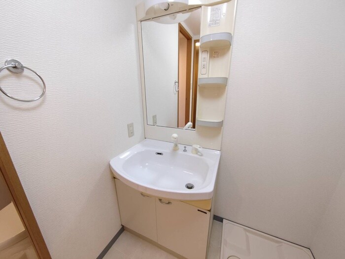 物件内観写真15　(洗面)