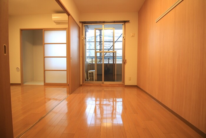 物件内観写真17　(居室)