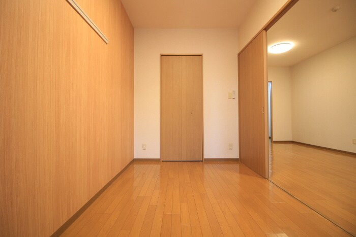 物件内観写真19　(居室)