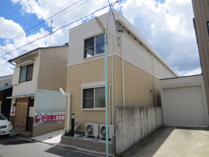 物件外観写真1　(外観写真)