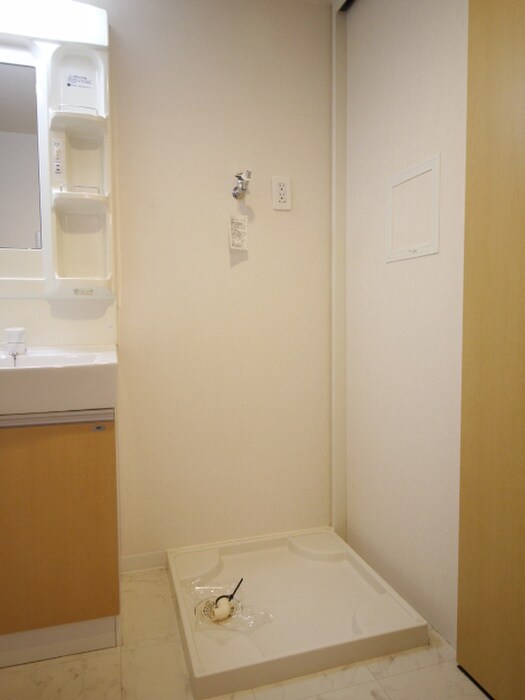 物件内観写真19　(洗濯機置場)