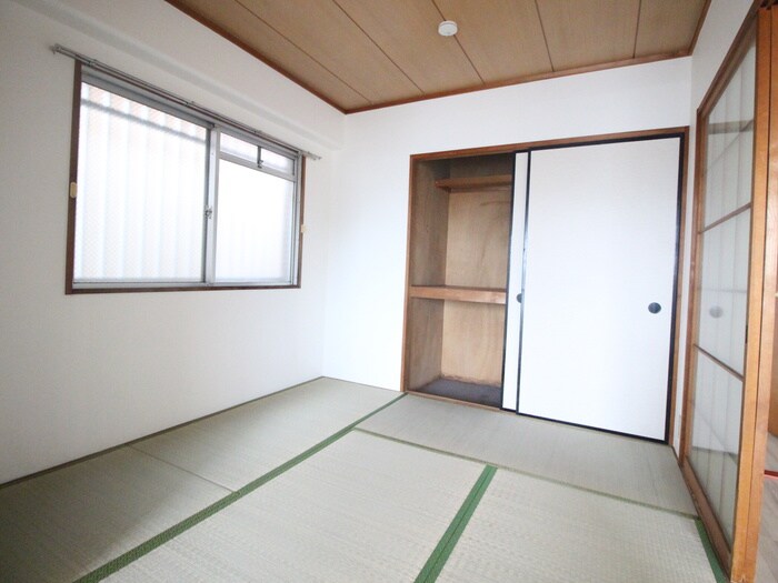 物件内観写真16　(居室)