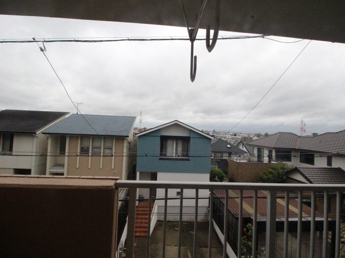 物件内観写真21　(室内からの展望)