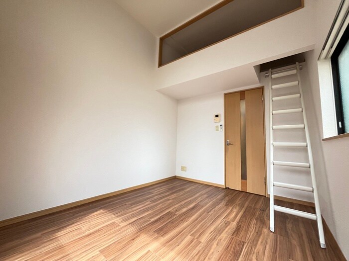 物件内観写真6　(居室)