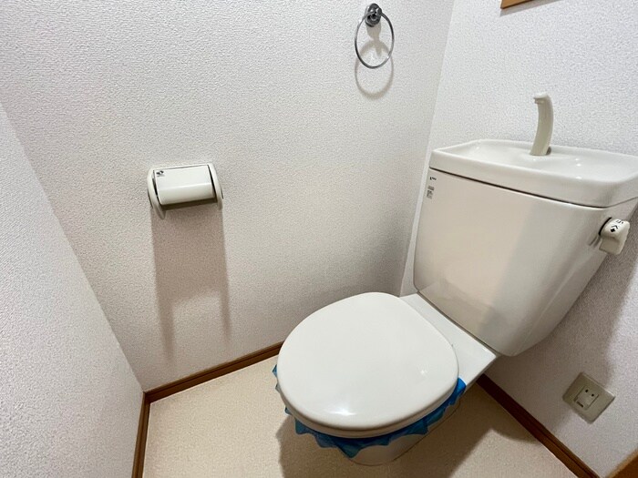 物件内観写真12　(トイレ)