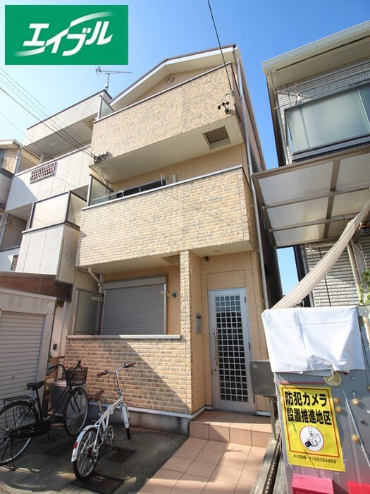 物件外観写真1　(外観写真)