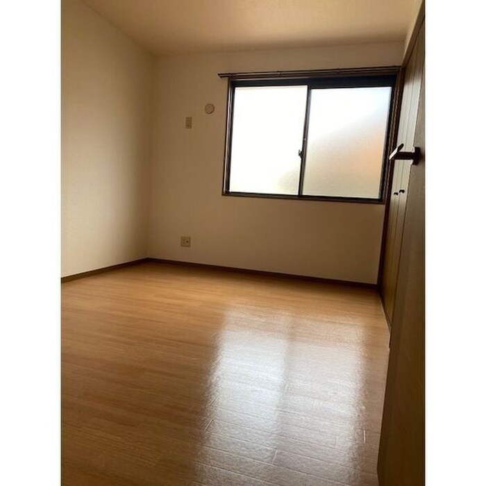 物件内観写真12　(居室)