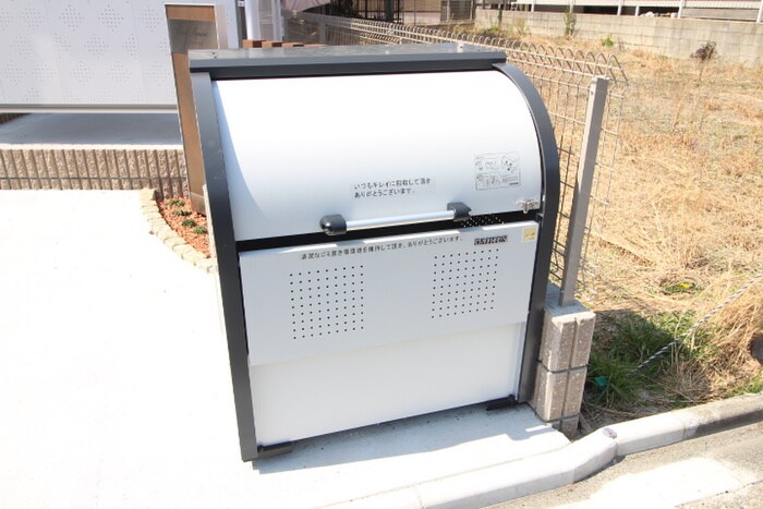 物件外観写真2　(建物設備)