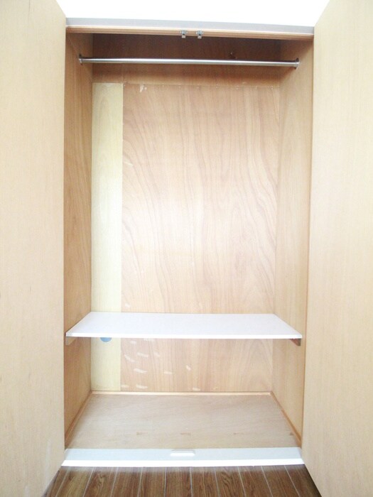 物件内観写真14　(収納)
