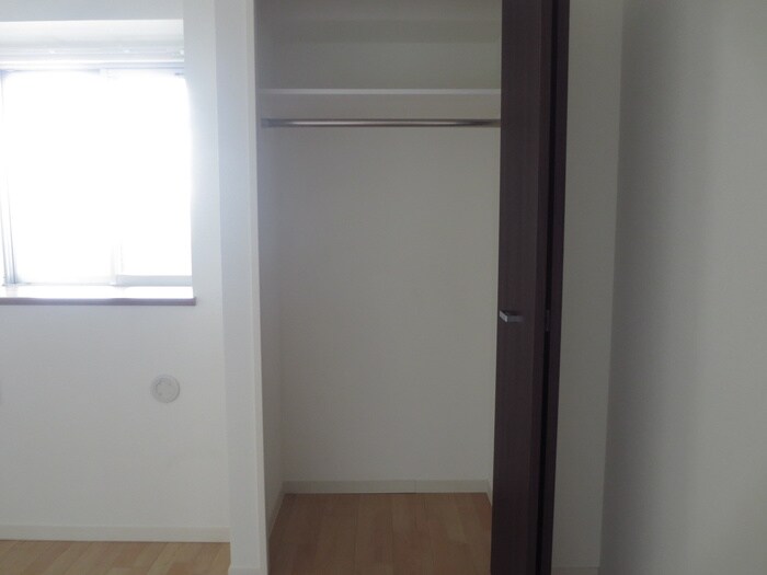 物件内観写真17　(収納)