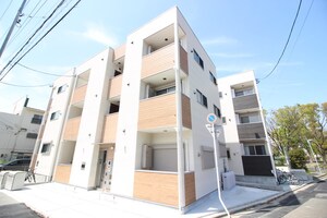 ハーモニーテラス中野本町Ⅱ外観写真