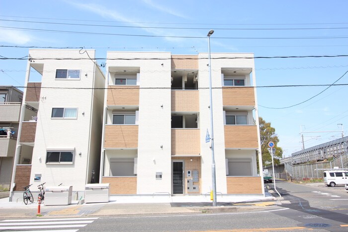 物件外観写真2　(外観写真)