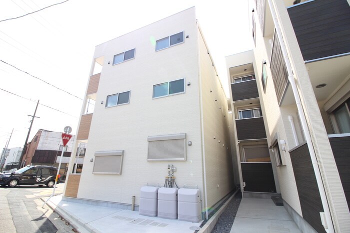 物件外観写真3　(外観写真)