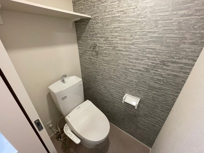 物件内観写真15　(トイレ)