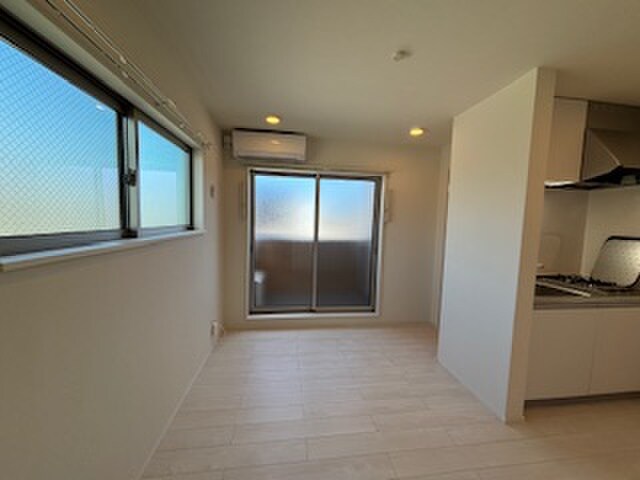 物件内観写真19　(居室)