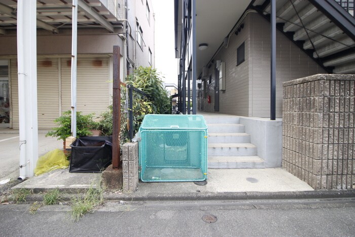 物件外観写真4　(建物設備)